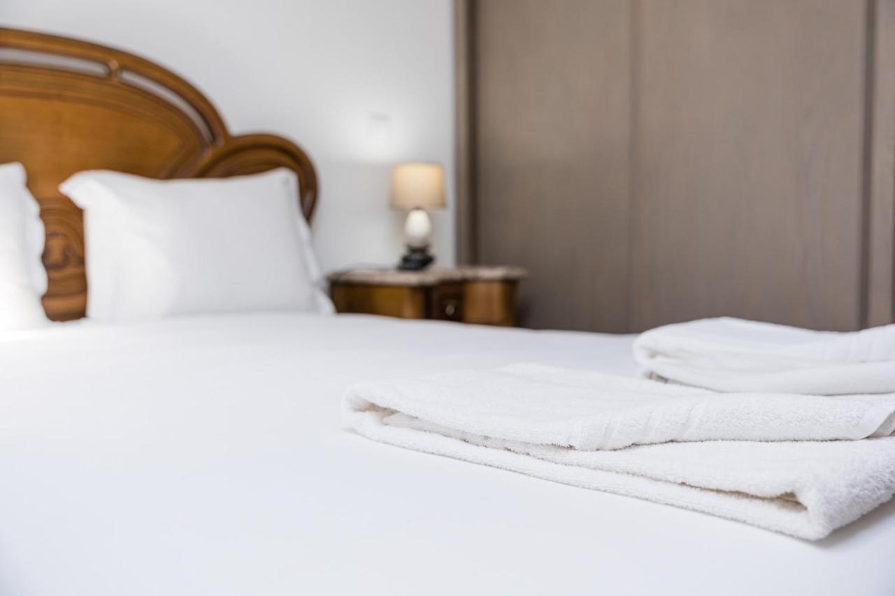 Hotel Guestready - Crestuma Bright Exterior foto